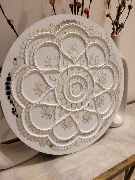 Lippan Art – Royal Circle of Reflection