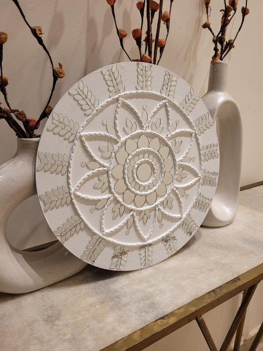 Lippan Art - White Flower