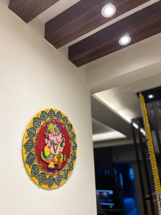 Lippan Art – Ganesha Ji with 3D Effect Handcrafted Wall Decor