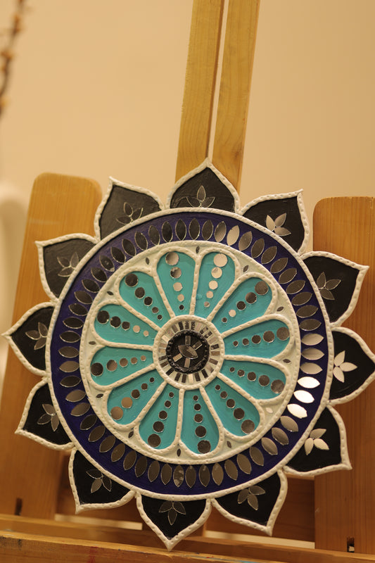 Lippan Art – Evil Eye Flower Pattern Handcrafted Wall Decor