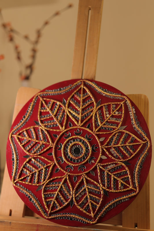Round Lippan Art – Handcrafted Wall Decor (Maroon)