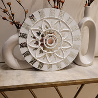 Lippan Art - White Flower