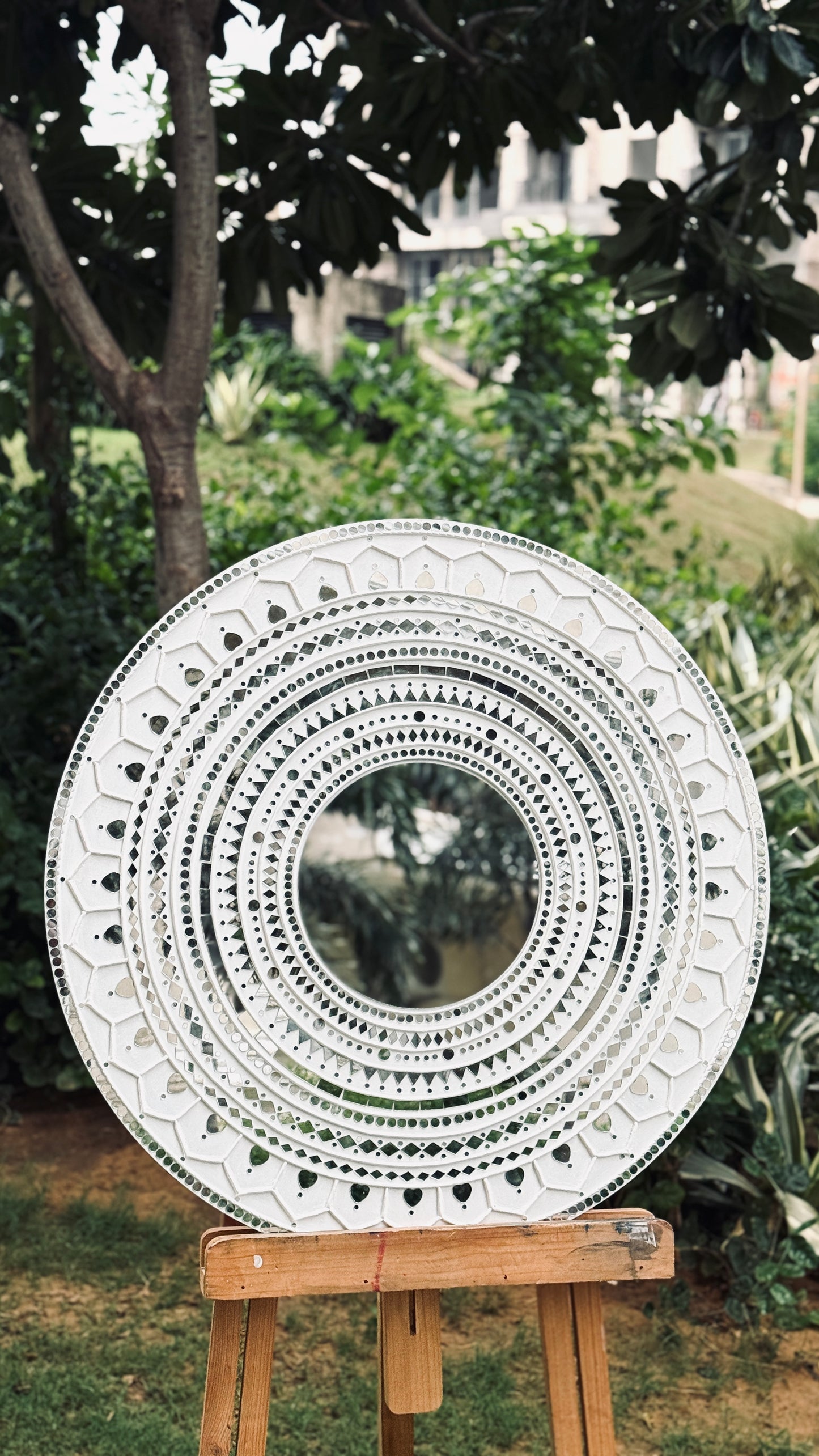 Grand Celebration Lippan Art - White