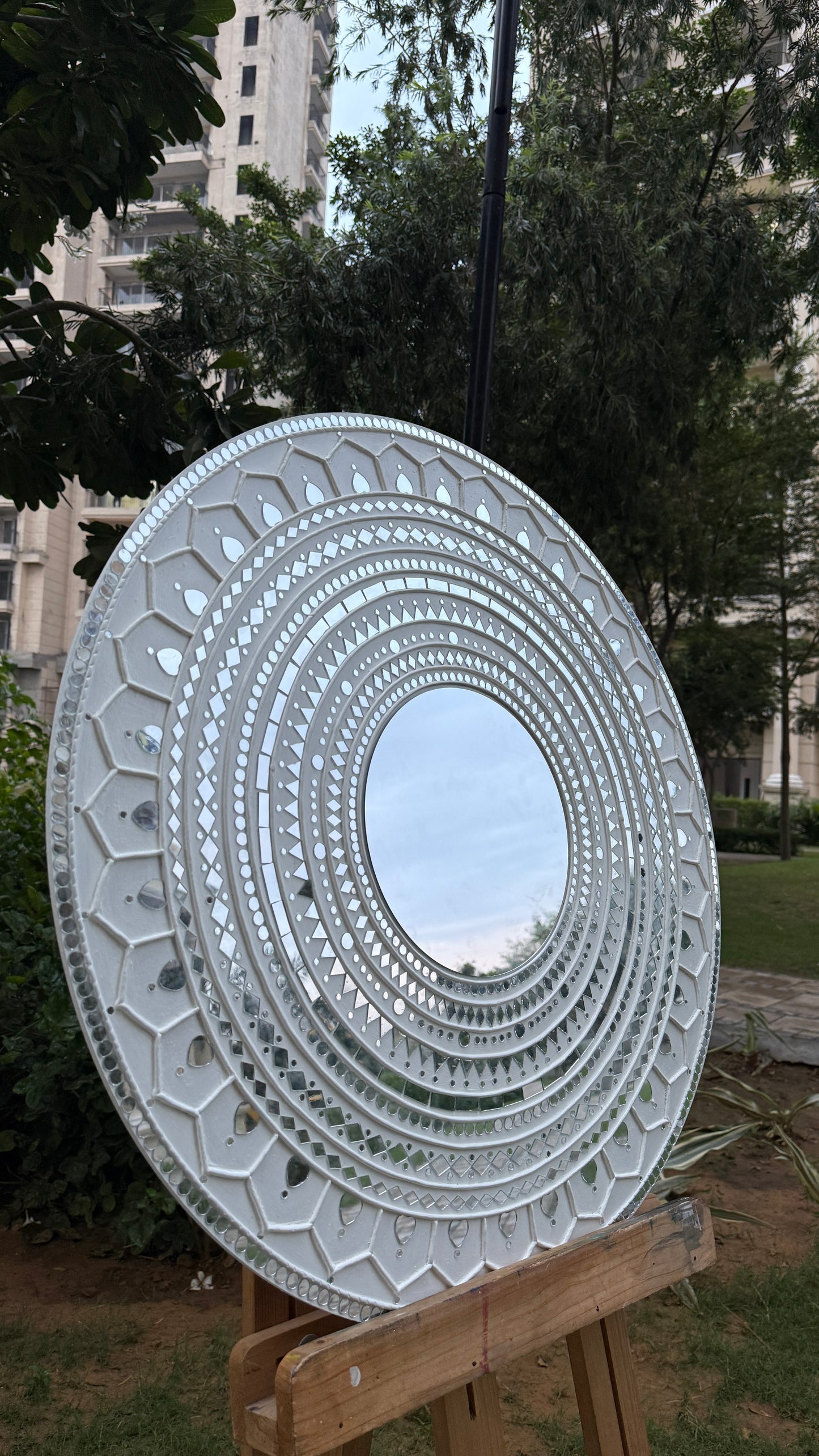 Grand Celebration Lippan Art - White