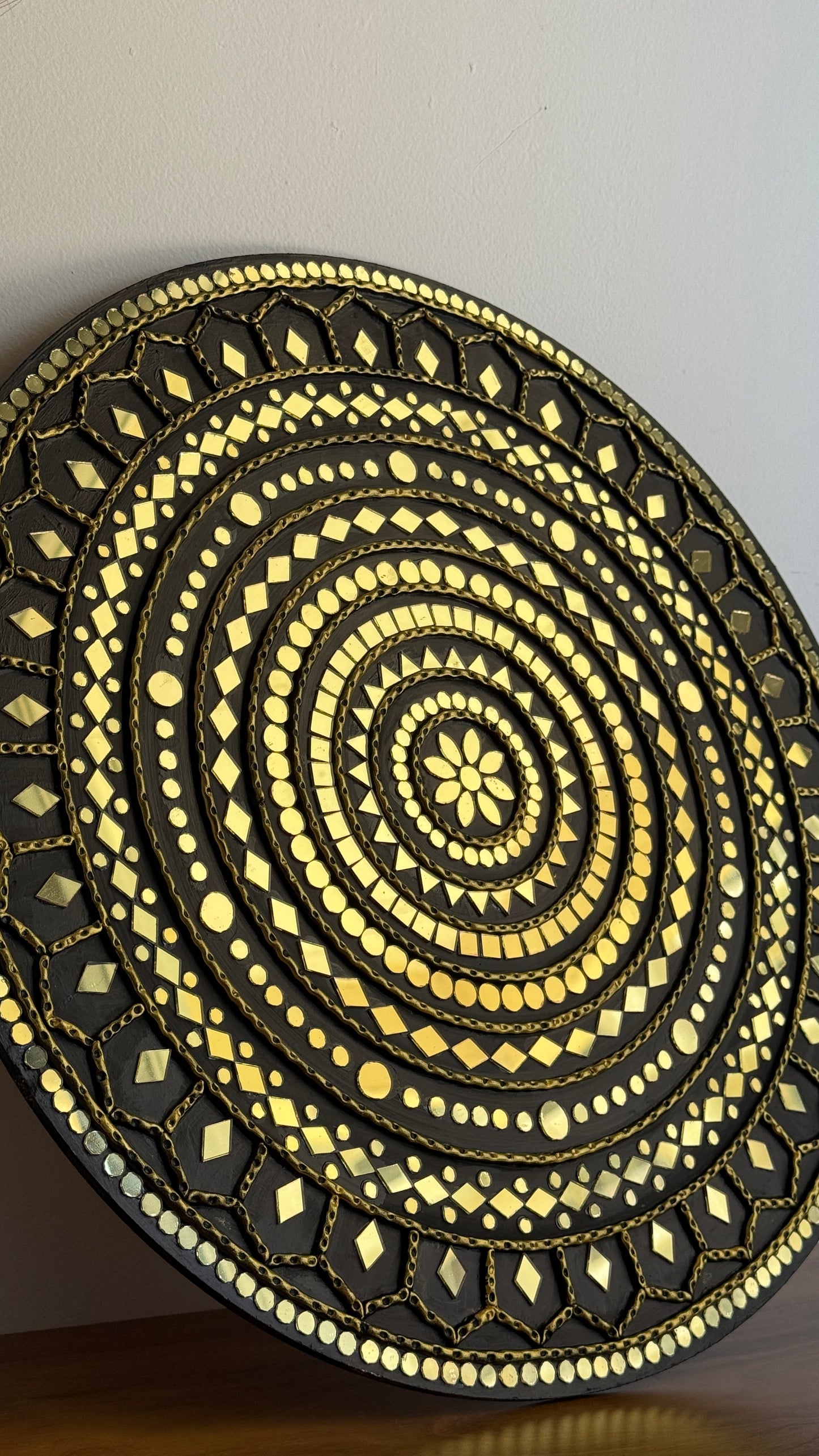 Midnight Royale Lippan Art Wall Plate
