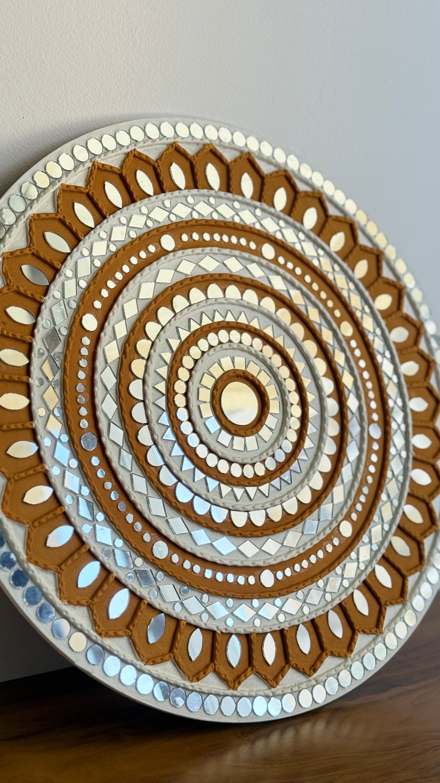 Sunstone Heritage Lippan Art Plate